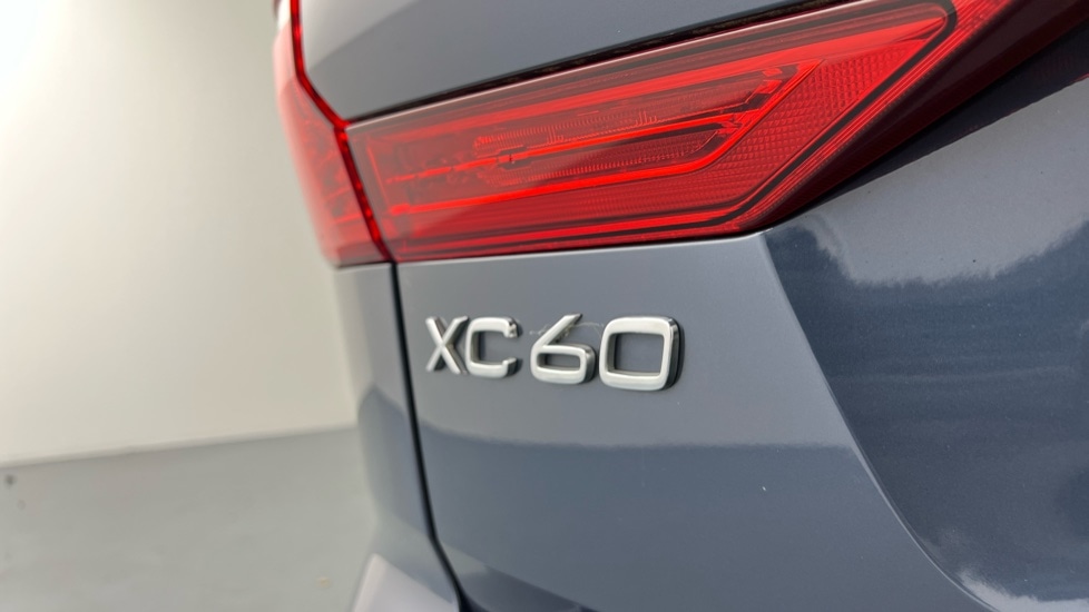 Used Volvo XC60 2021 for sale - 77706395: Photo 38