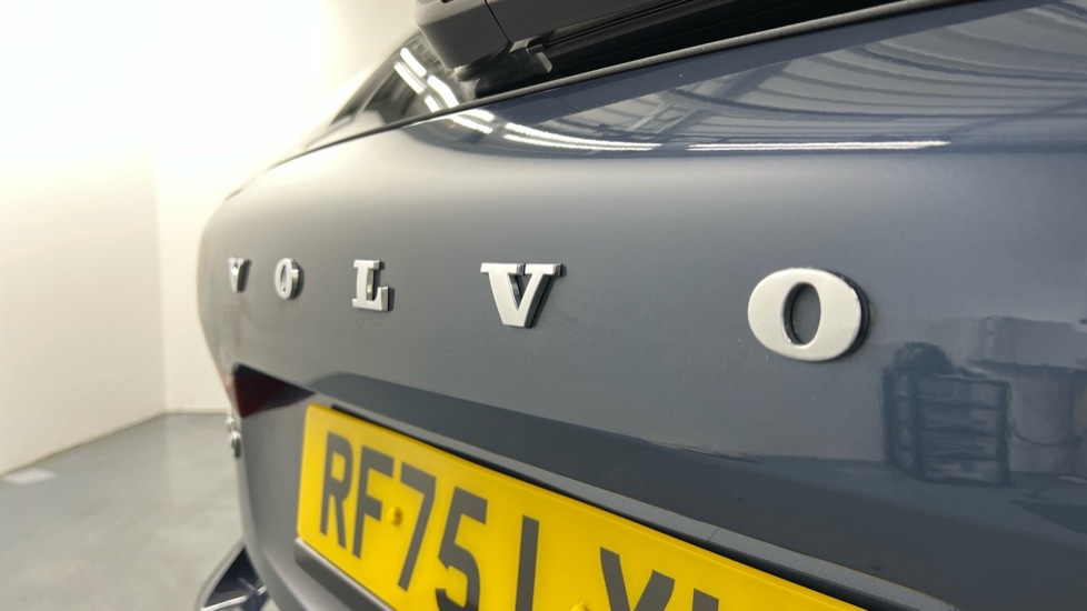 Used Volvo XC60 2025 for sale - 77979077: Photo 44