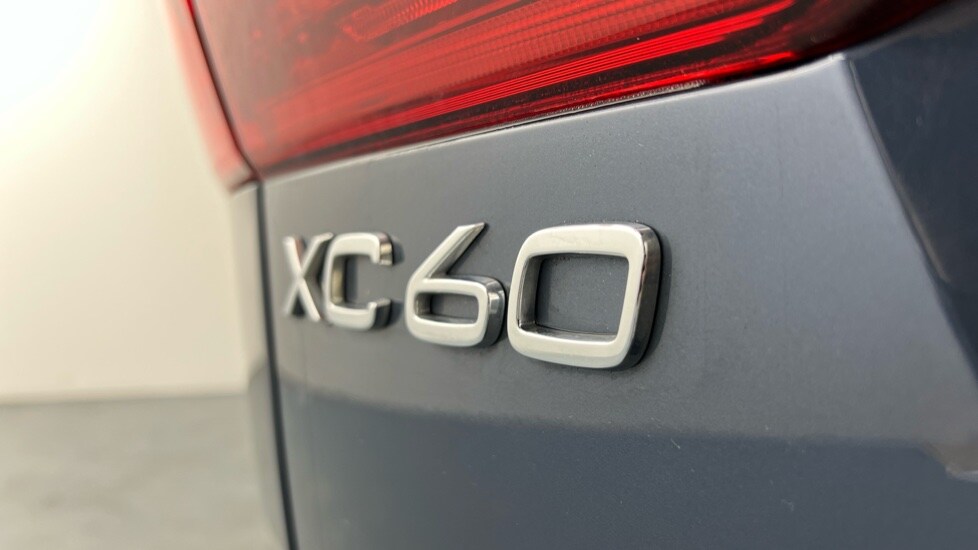 Used Volvo XC60 2025 for sale - 77979077: Photo 45