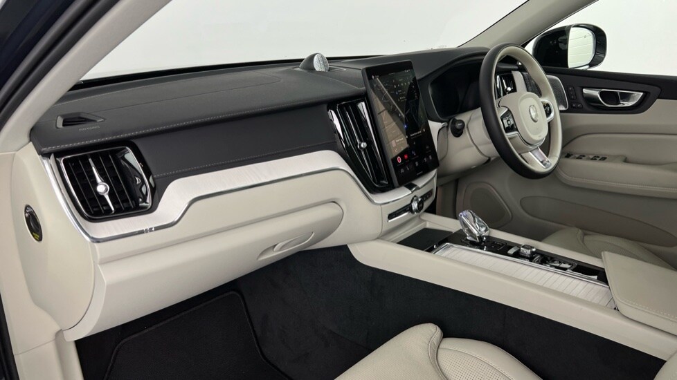 Used Volvo XC60 2025 for sale - 77979077: Photo 49