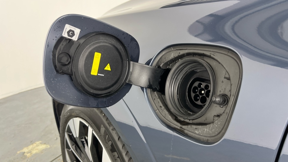 Used Volvo XC60 2025 for sale - 77979077: Photo 56