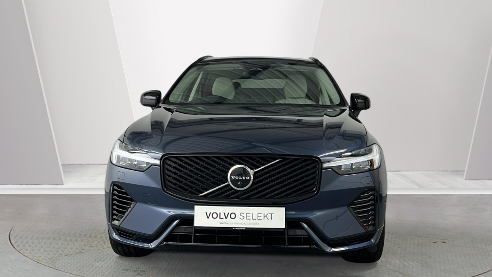 Used Volvo XC60 2025 for sale - 77979077: Photo 8