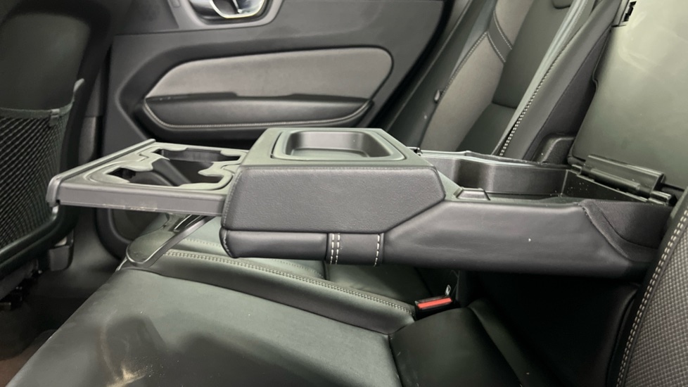 Used Volvo XC60 2021 for sale - 76025318: Photo 33