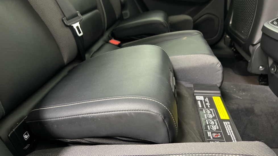 Used Volvo XC60 2021 for sale - 76025318: Photo 36