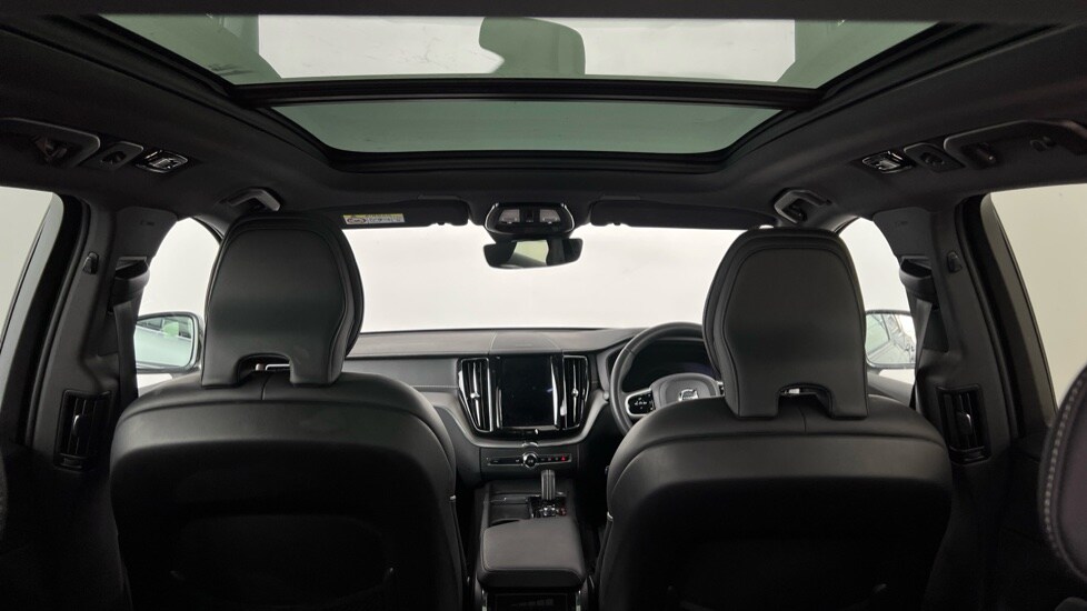 Used Volvo XC60 2021 for sale - 76025318: Photo 41