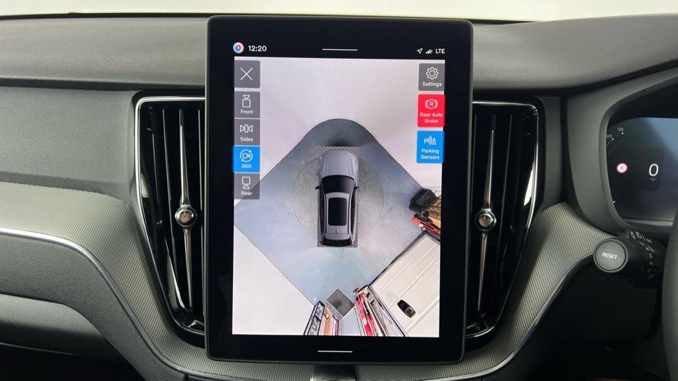 Used Volvo XC60 2025 for sale - 77726091: Photo 17