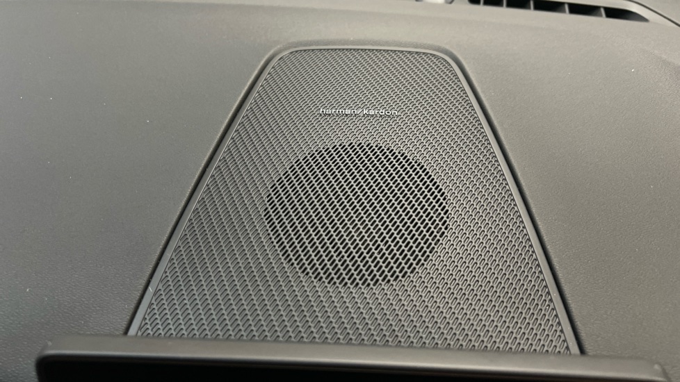 Used Volvo XC60 2025 for sale - 77726091: Photo 24