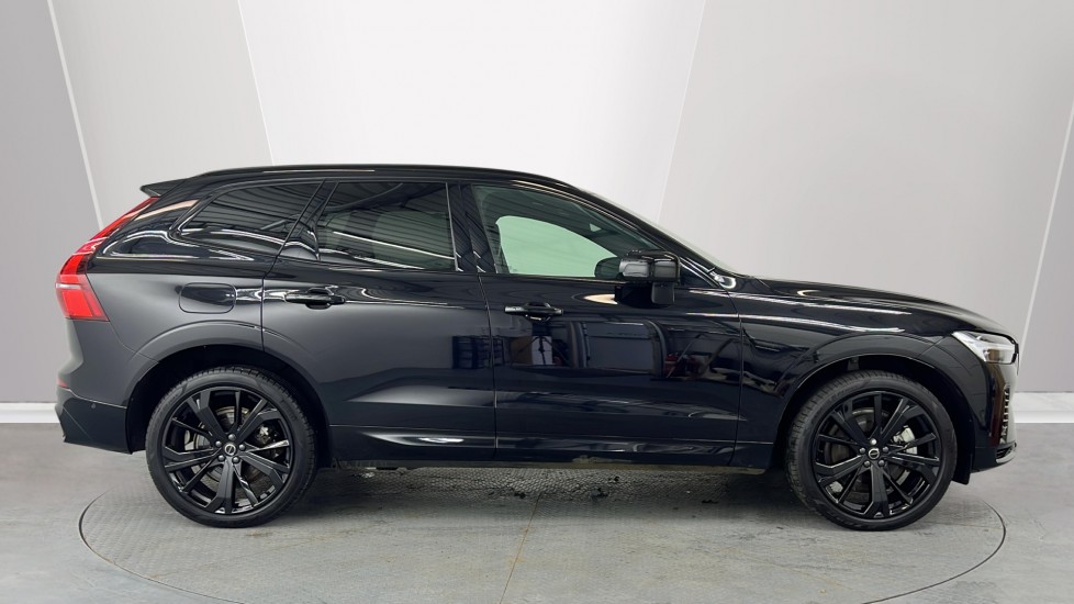 Used Volvo XC60 2025 for sale - 77726091: Photo 3