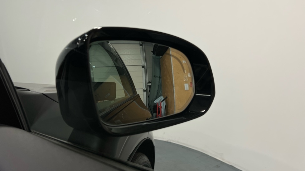 Used Volvo XC60 2025 for sale - 77726091: Photo 30