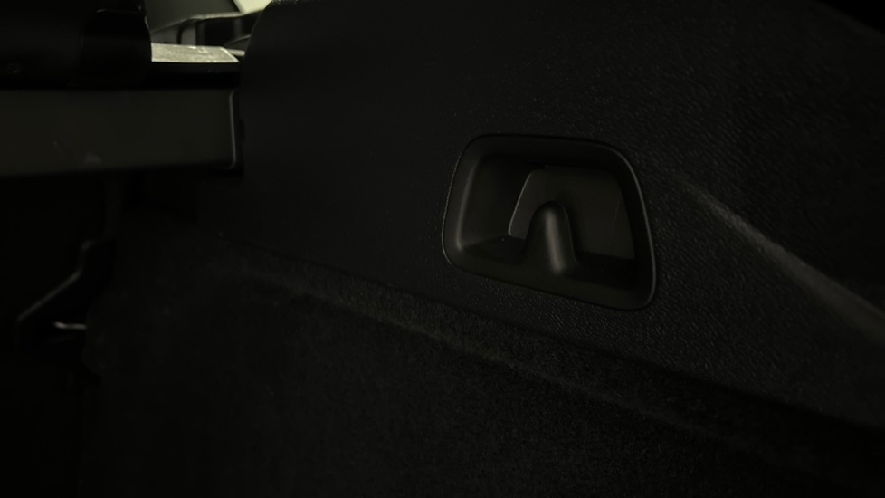 Used Volvo XC60 2025 for sale - 77726091: Photo 40