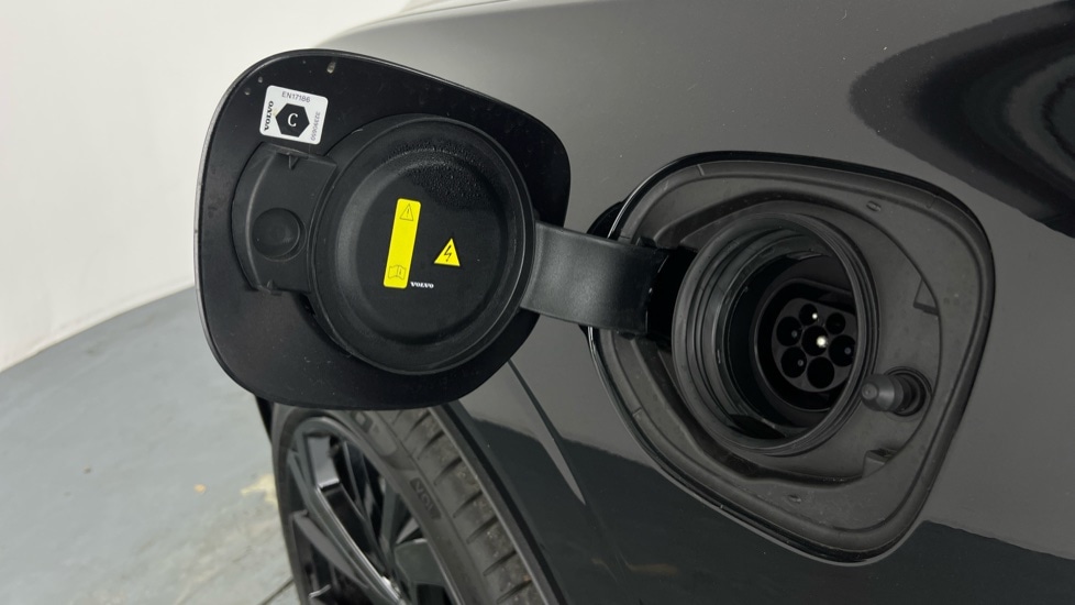 Used Volvo XC60 2025 for sale - 77726091: Photo 45