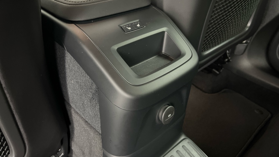 Used Volvo XC60 2025 for sale - 77726091: Photo 52