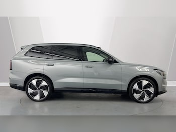 Used Volvo EX90 2025 for sale - 75482243: Photo