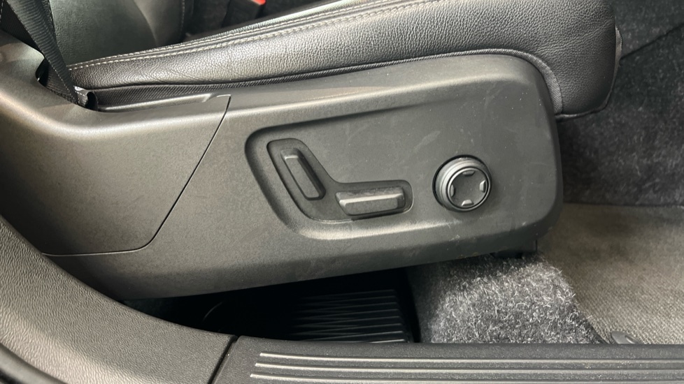 Used Volvo XC40 2020 for sale - 77307467: Photo 29