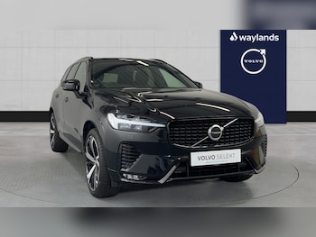 2022 - B5 R-Design, AWD mild hybrid(Towbar, Panroof, 21' Alloys, Harman Kardon) 5-Door