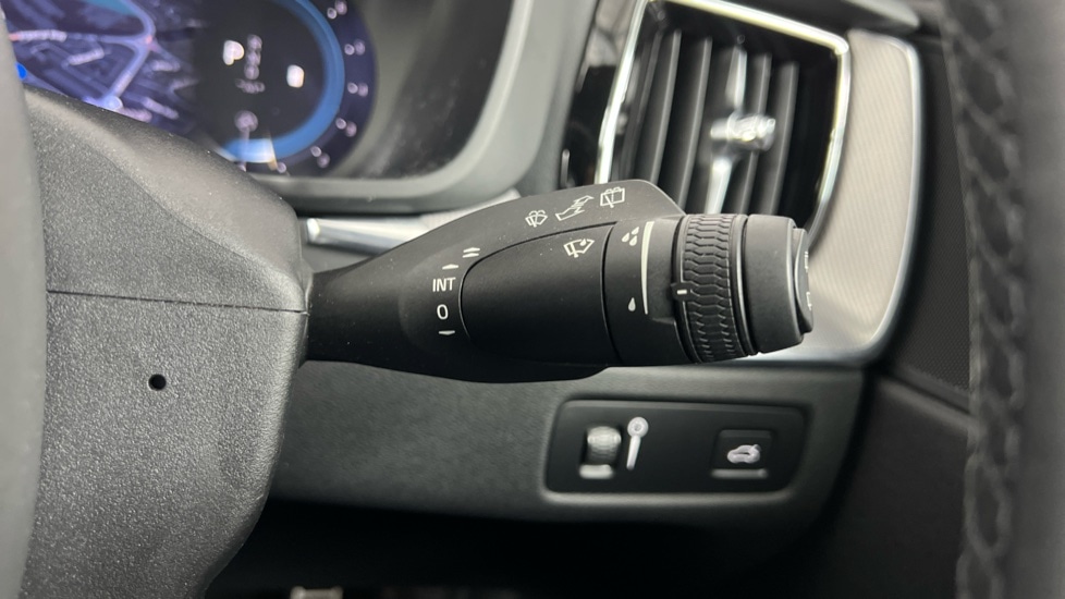 Used Volvo XC60 2022 for sale - 76523602: Photo 21