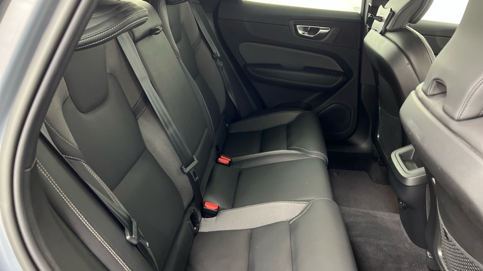 Used Volvo XC60 2022 for sale - 76523602: Photo 6