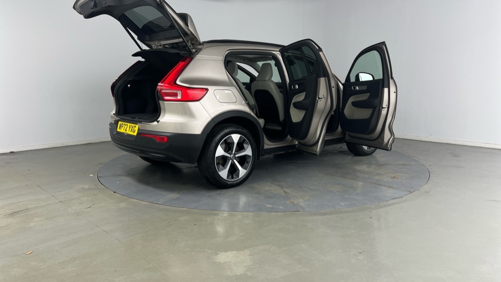 Used Volvo XC40 2022 for sale - 77285609: Photo 30