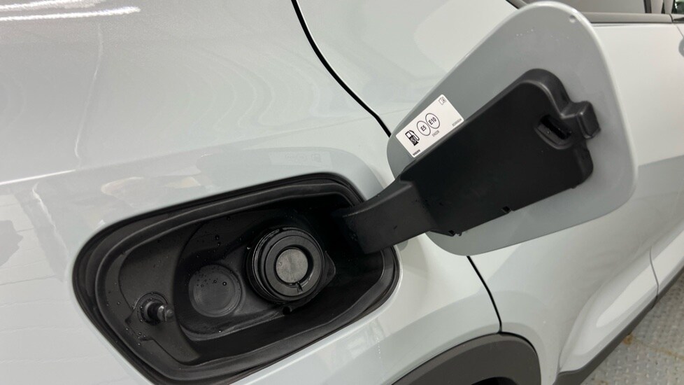 Used Volvo XC40 2025 for sale - 77791100: Photo 15