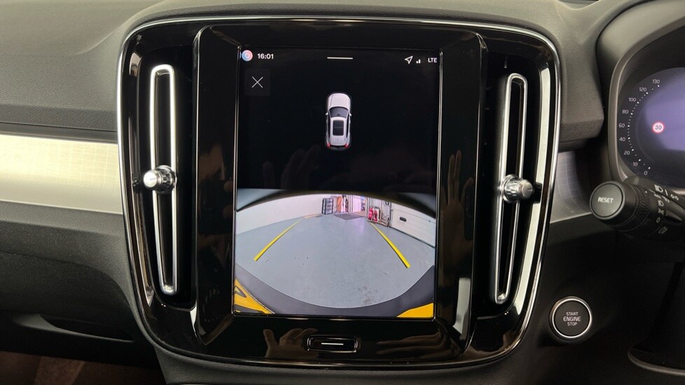 Used Volvo XC40 2025 for sale - 77791100: Photo 18