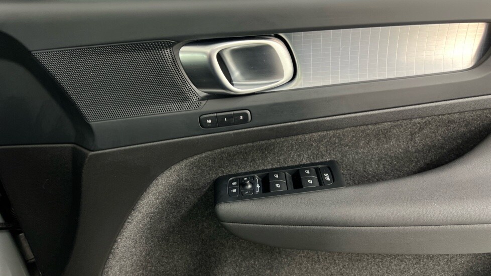 Used Volvo XC40 2025 for sale - 77791100: Photo 28