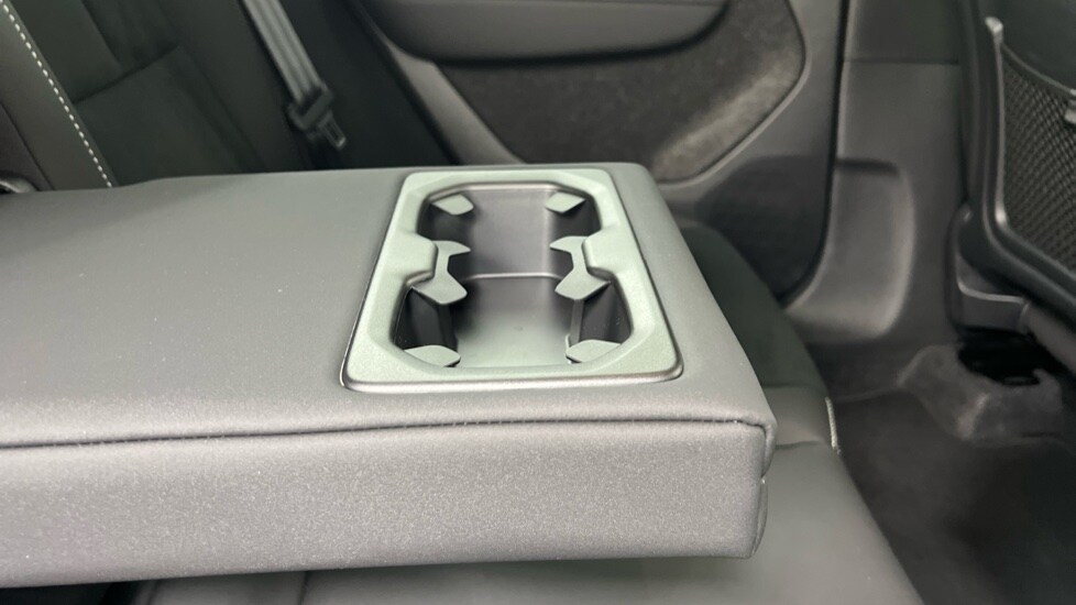 Used Volvo XC40 2025 for sale - 77791100: Photo 33