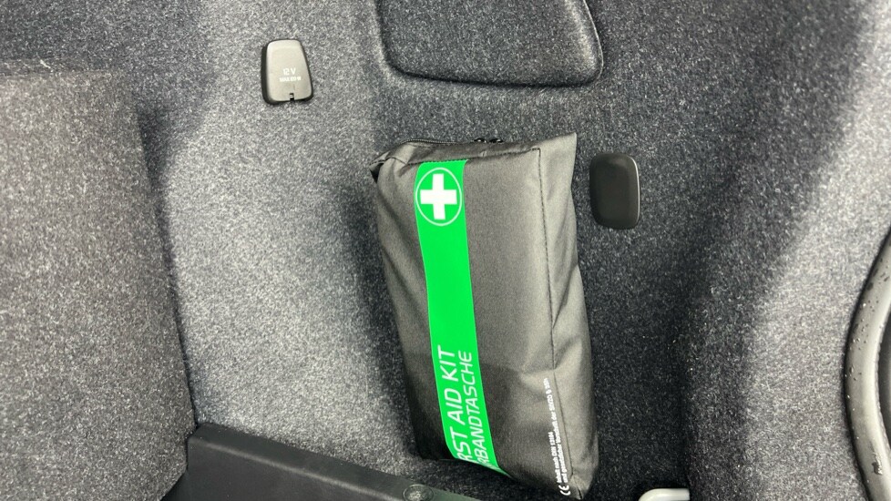 Used Volvo XC40 2025 for sale - 77791100: Photo 44