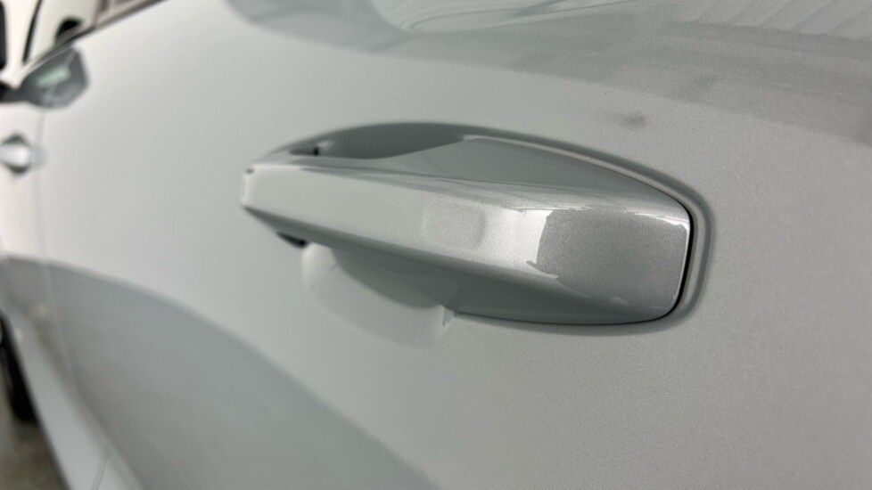 Used Volvo XC40 2025 for sale - 77791100: Photo 46