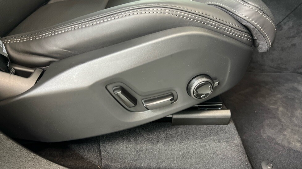 Used Volvo XC90 2025 for sale - 77485075: Photo 29