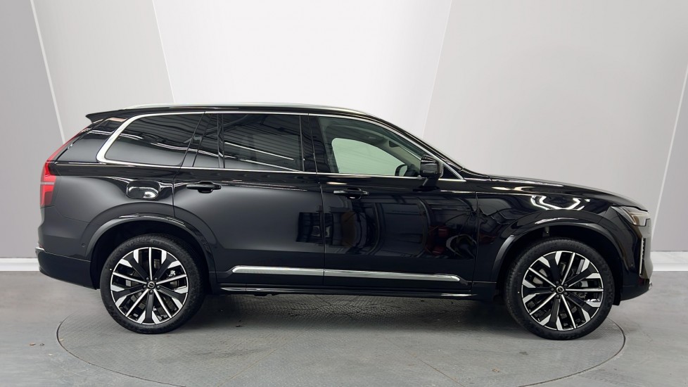 Used Volvo XC90 2025 for sale - 77485075: Photo 3