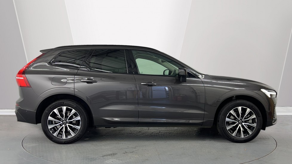 Used Volvo XC60 2025 for sale - 76344157: Photo 3