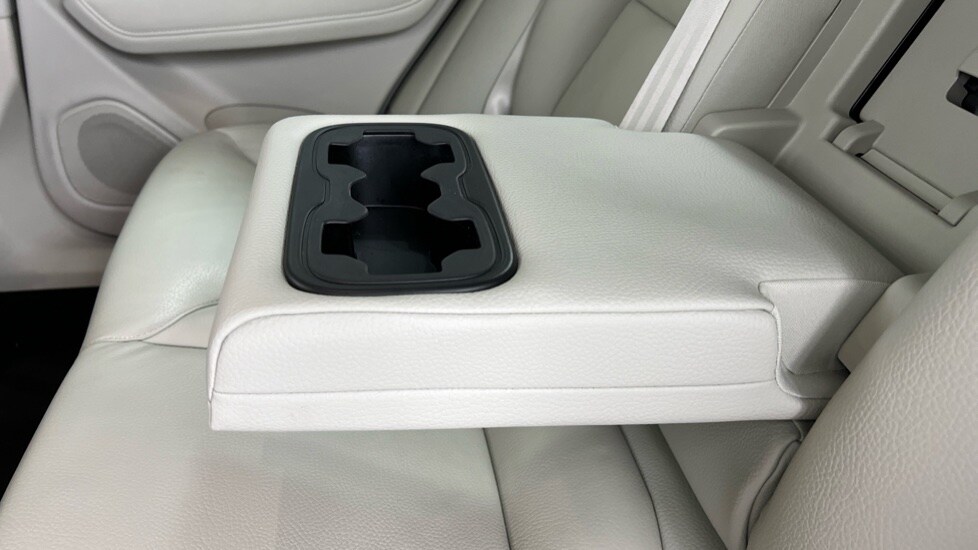 Used Volvo XC60 2025 for sale - 76344157: Photo 31