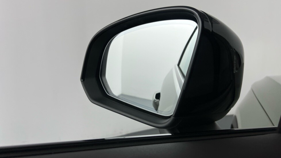 Used Volvo XC40 2024 for sale - 76096041: Photo 29