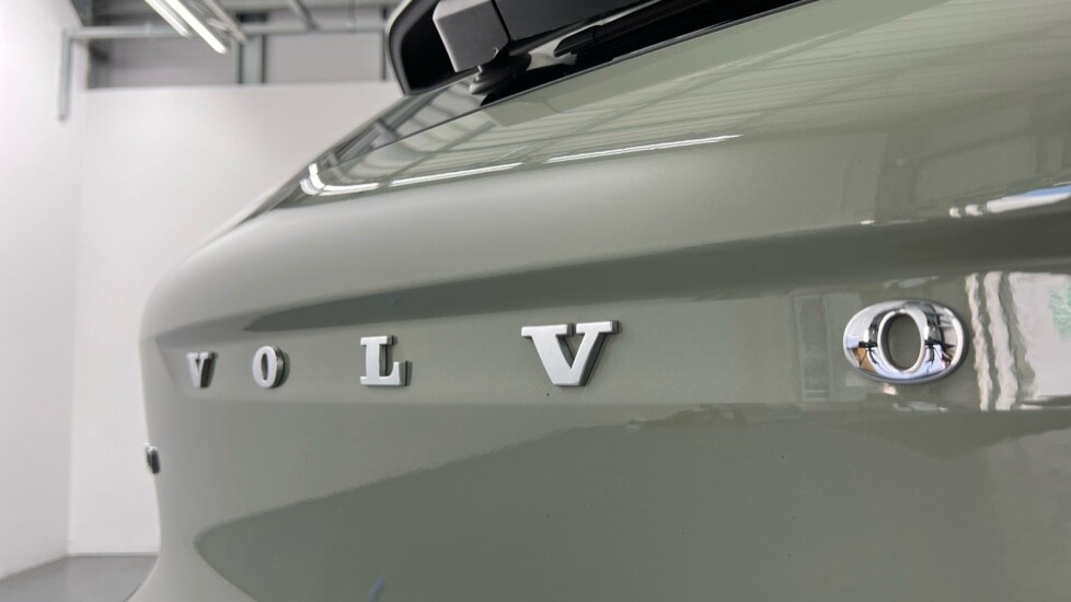 Used Volvo XC40 2024 for sale - 76096041: Photo 35