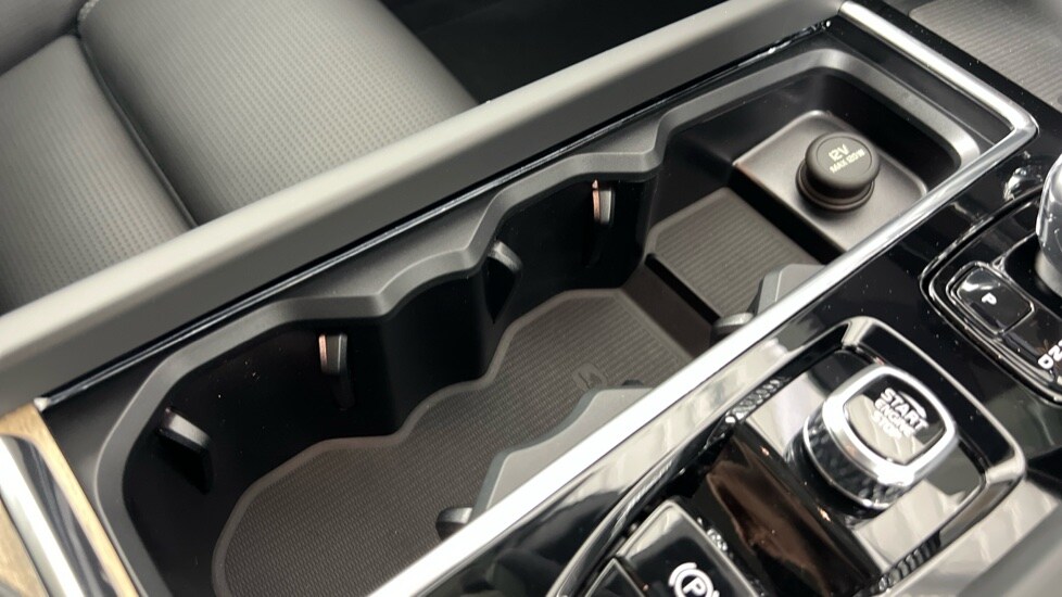 Used Volvo XC60 2026 for sale - 77480295: Photo 57