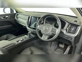 Used Volvo XC60 2019 for sale - 79651935: Photo