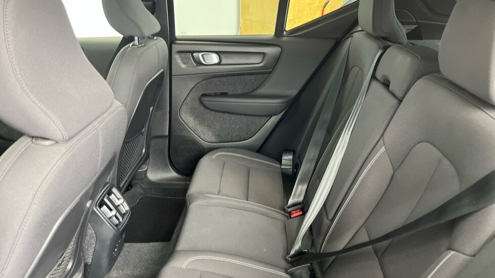 Vehicle 33
