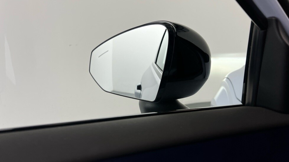 Used Volvo EX30 2025 for sale - 75482201: Photo 31