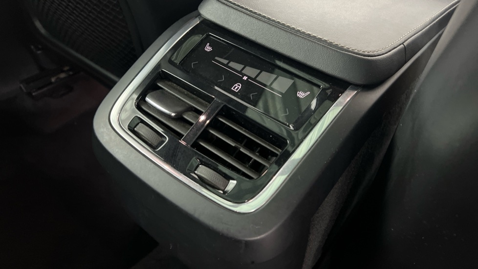 Used Volvo XC90 2021 for sale - 77052119: Photo 35