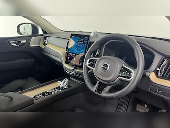 Used Volvo XC60 2026 for sale - 78929202: Photo