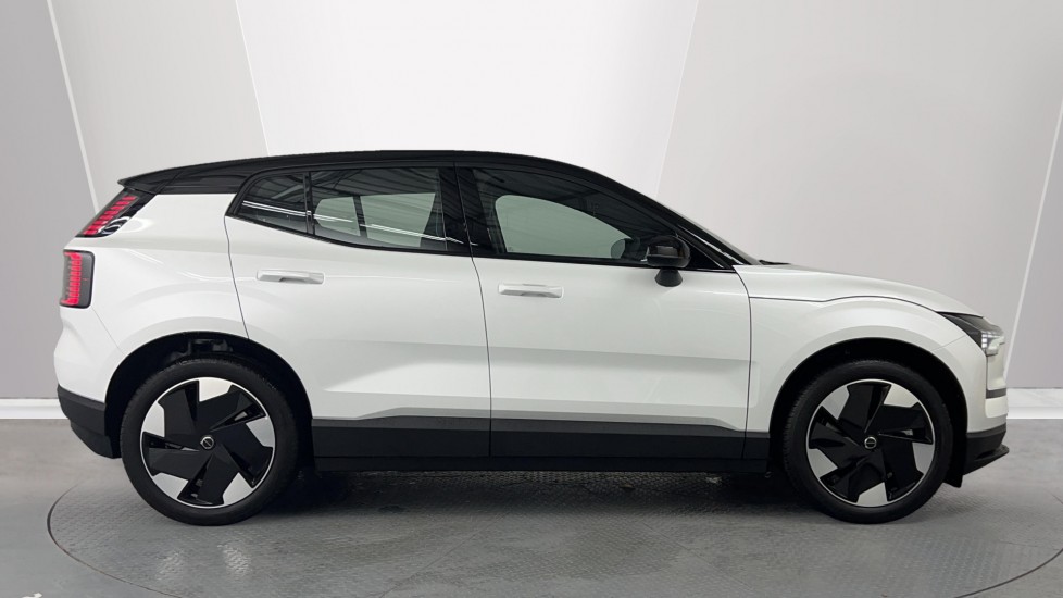 Used Volvo EX30 2025 for sale - 76966556: Photo 3