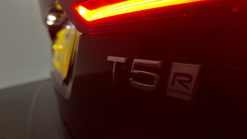 Used Volvo V60 2020 for sale - 77075601: Photo 39