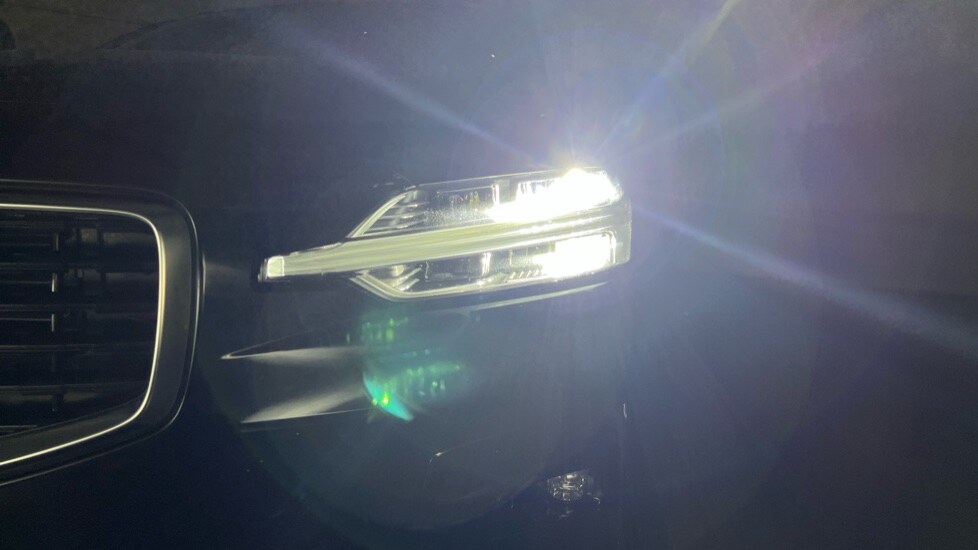 Used Volvo V60 2020 for sale - 77075601: Photo 41