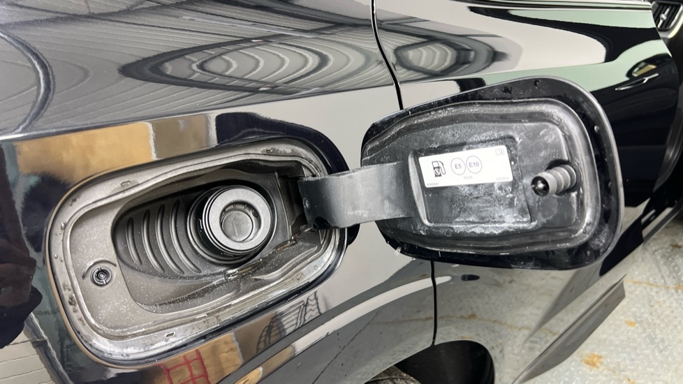 Used Volvo XC60 2025 for sale - 77673917: Photo 15