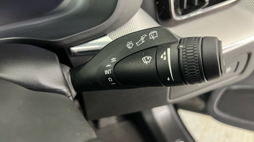 Used Volvo XC60 2025 for sale - 77673917: Photo 22