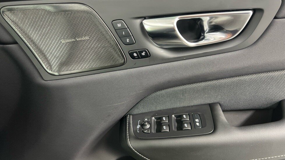 Used Volvo XC60 2025 for sale - 77673917: Photo 28