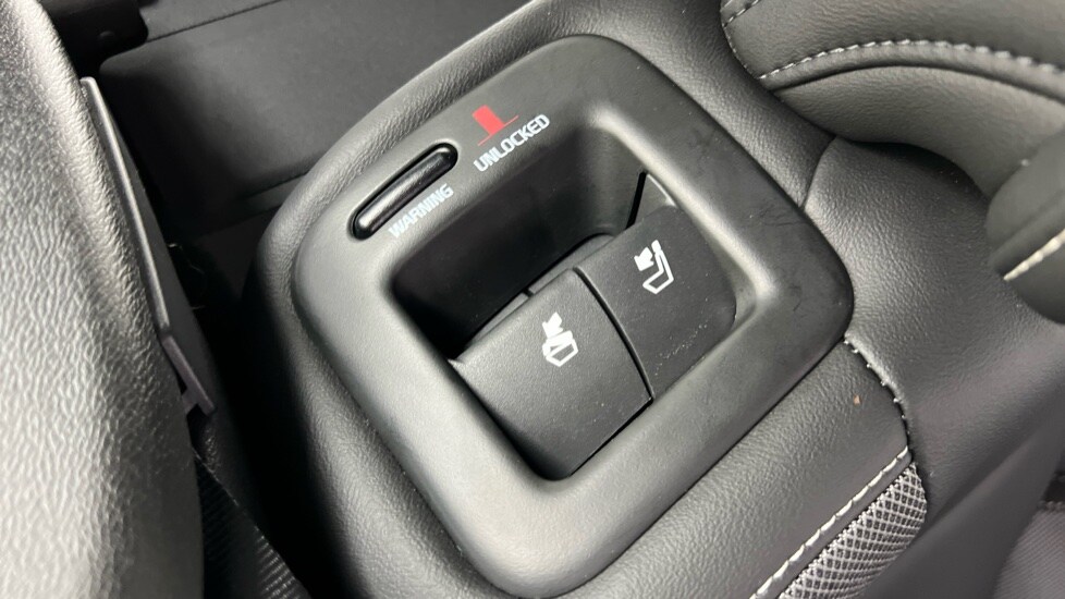 Used Volvo XC60 2025 for sale - 77673917: Photo 37