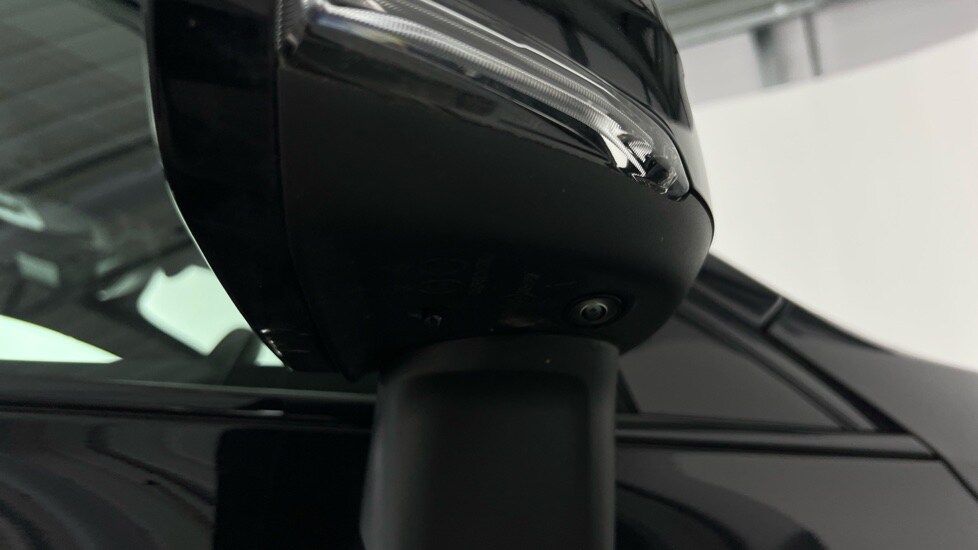 Used Volvo XC60 2025 for sale - 77673917: Photo 43