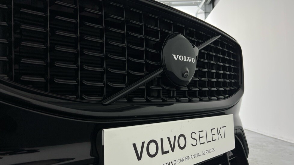 Used Volvo XC60 2025 for sale - 77673917: Photo 45