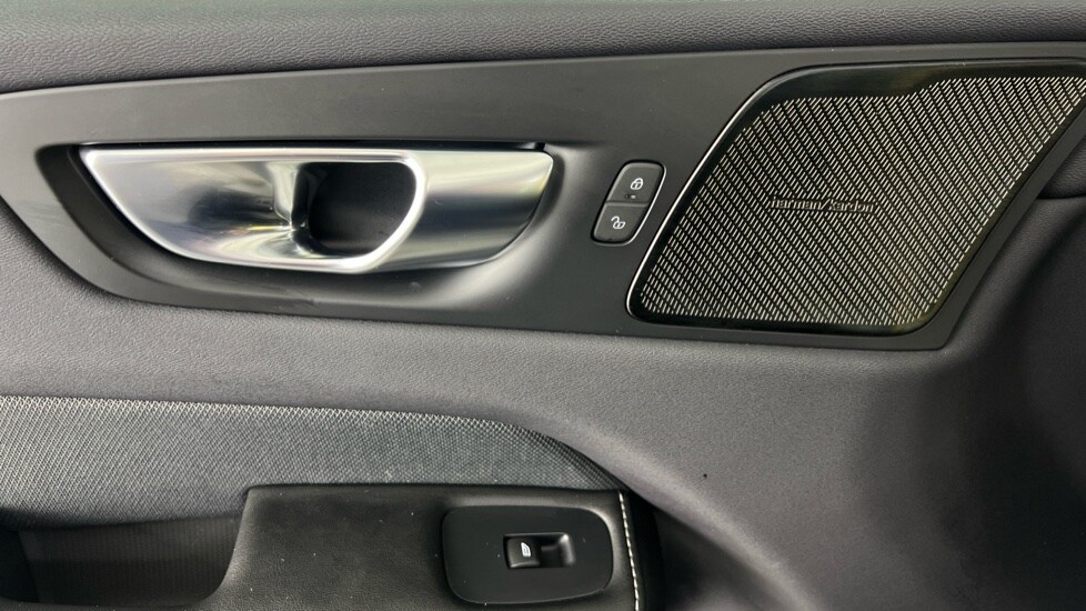 Used Volvo XC60 2025 for sale - 77673917: Photo 51